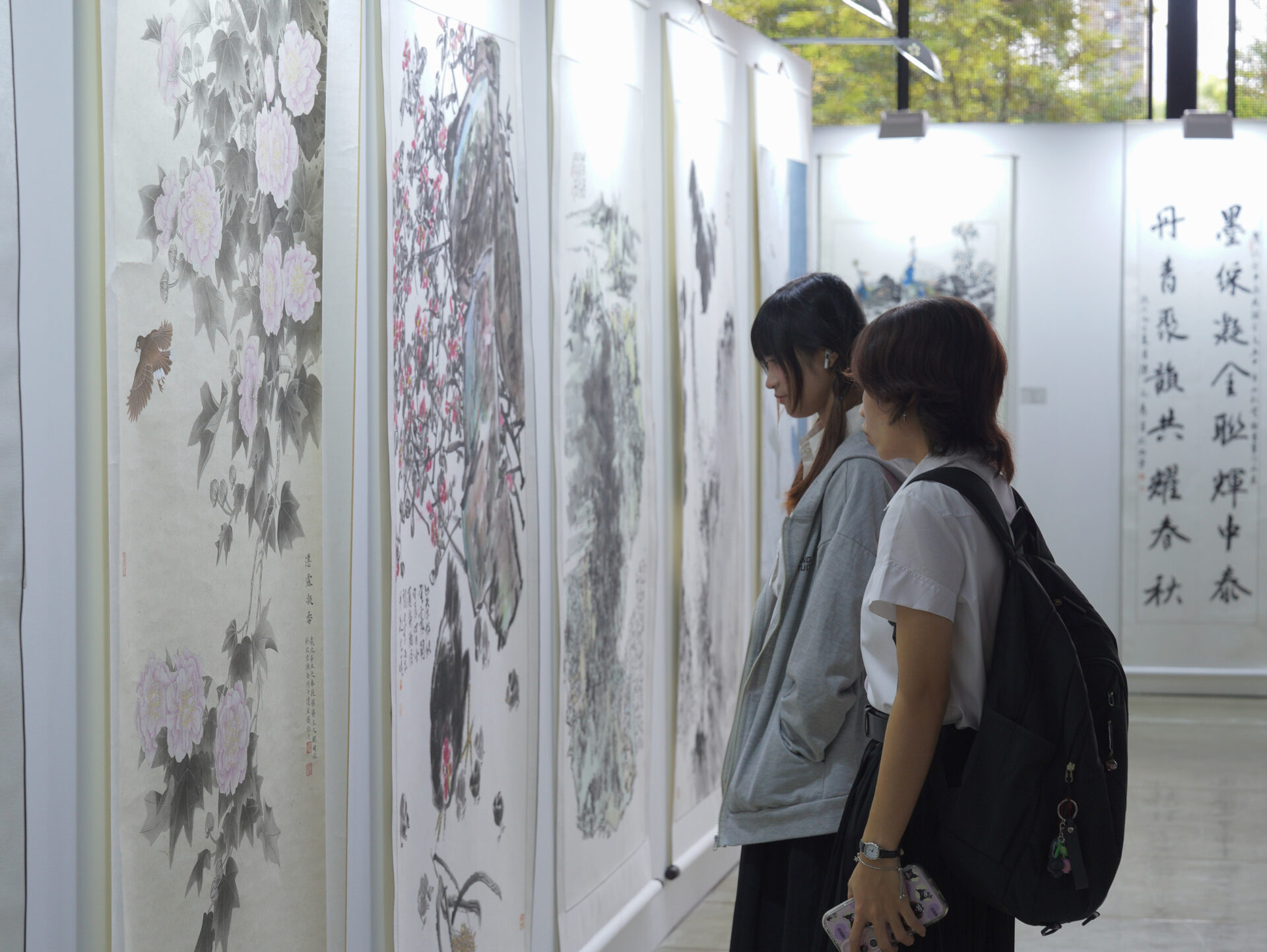“United by Culture, Painted with Friendship” – CSII Hosts China–Thailand 50th Anniversary of Diplomatic Relations Cultural Exchange Event